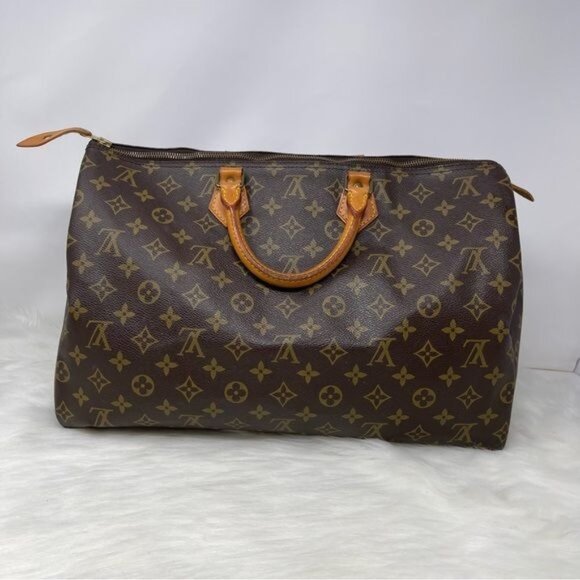 434 Pre Owned Authentic Louis Vuitton Monogram Speedy 40 Travel Handbag MB9001 - Picture 1 of 11